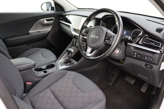2025 Kia Niro