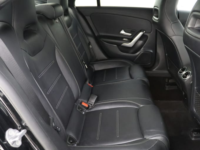 2025 Mercedes-benz Cla
