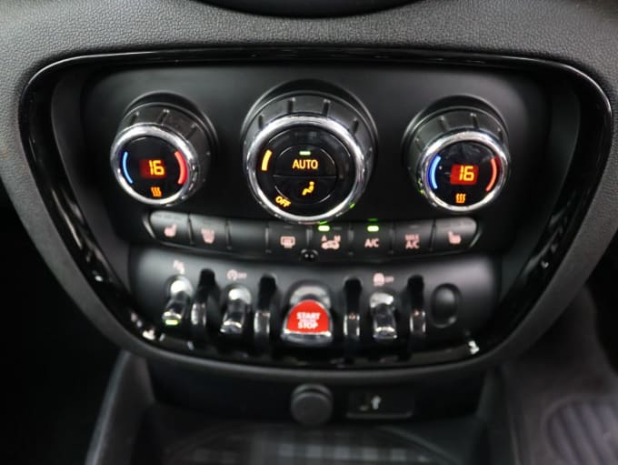 2025 Mini Clubman