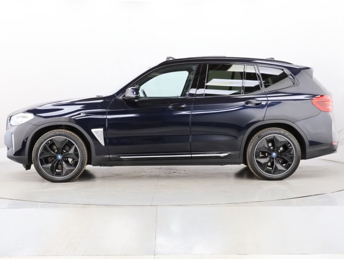 2025 BMW Ix3