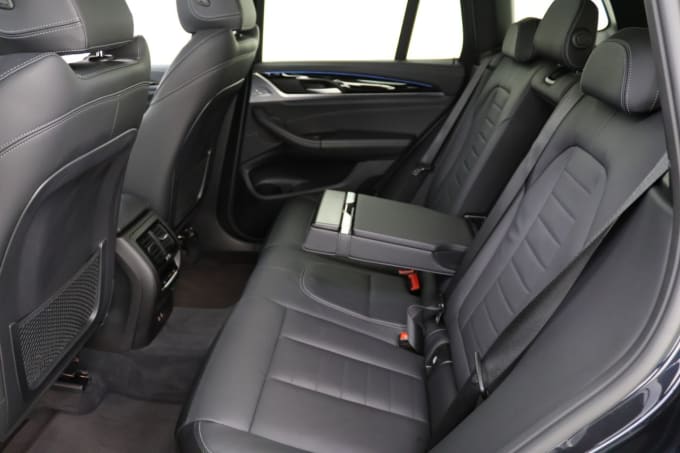 2025 BMW Ix3