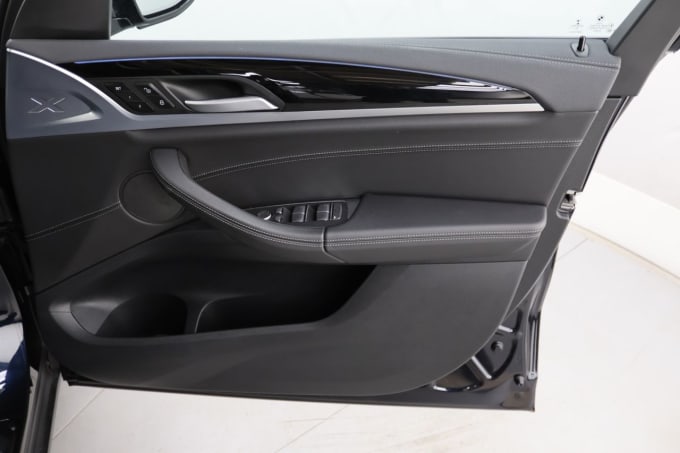 2025 BMW Ix3