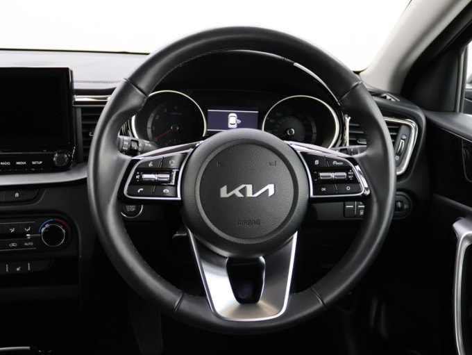 2025 Kia Xceed
