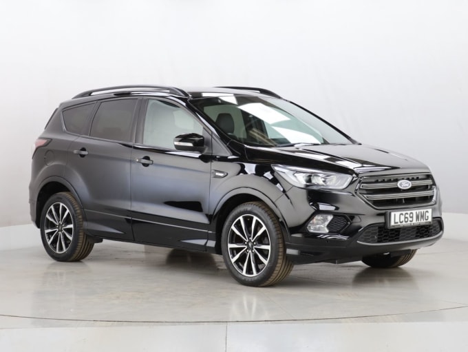 2025 Ford Kuga