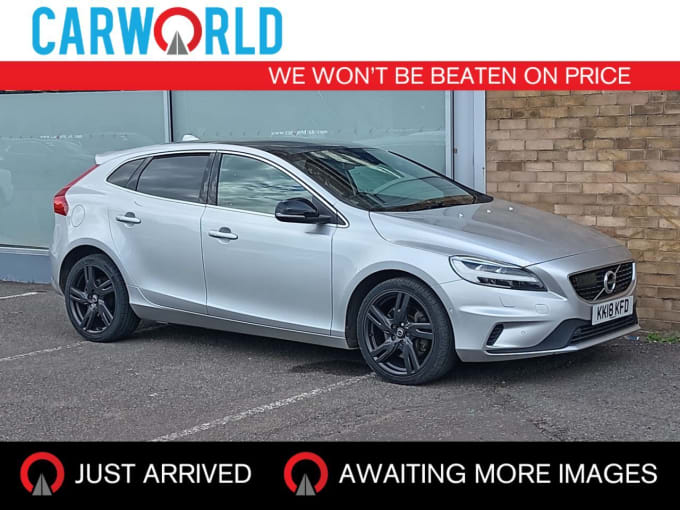 2025 Volvo V40