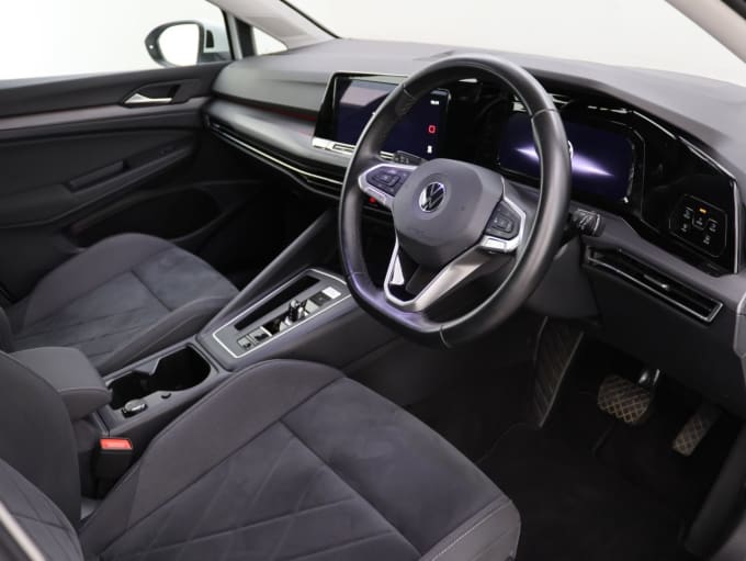 2025 Volkswagen Golf