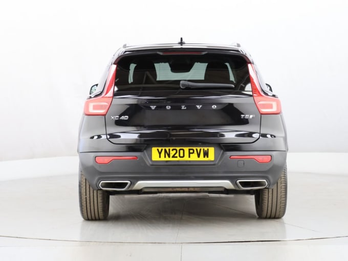 2025 Volvo Xc40