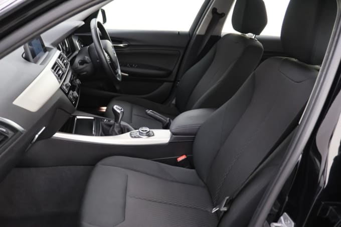 2025 BMW 1 Series