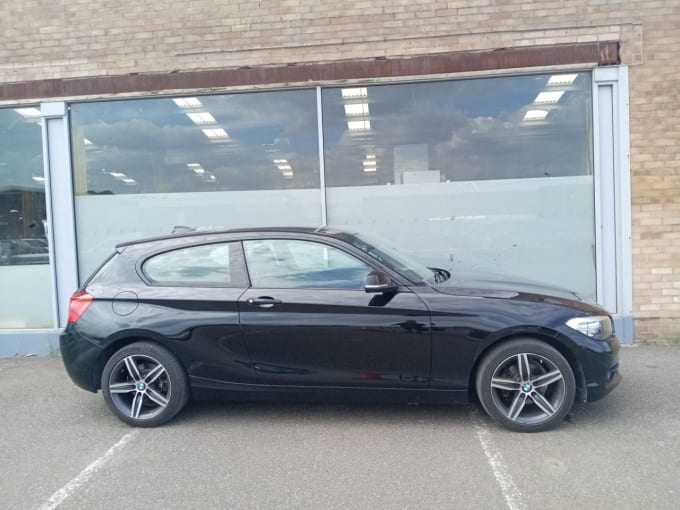 2025 BMW 1 Series