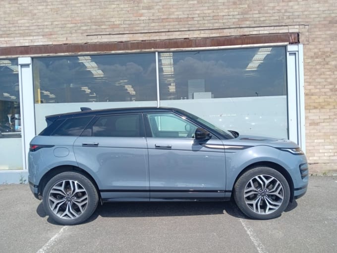 2025 Land Rover Range Rover Evoque