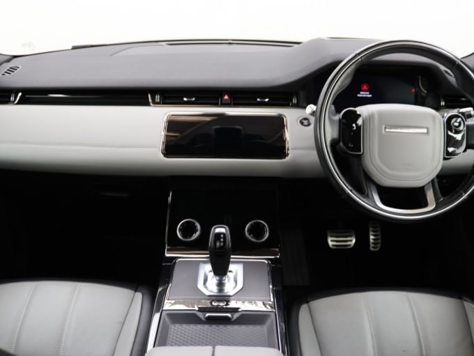 2025 Land Rover Range Rover Evoque