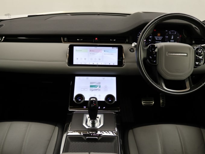 2025 Land Rover Range Rover Evoque
