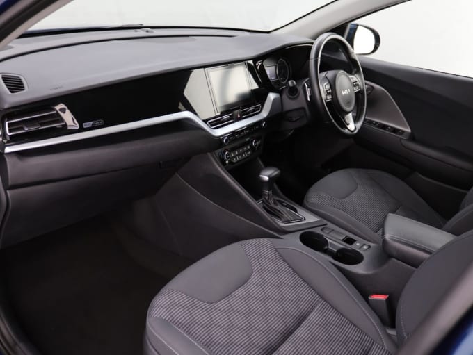 2025 Kia Niro