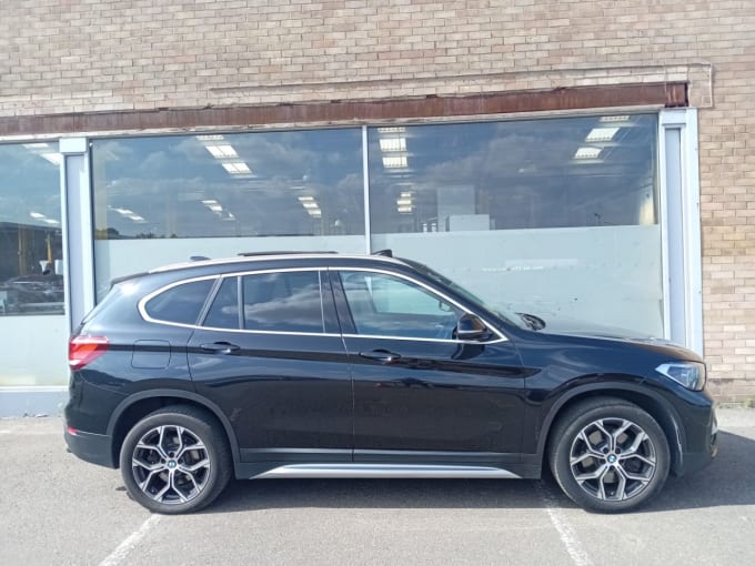 2025 BMW X1