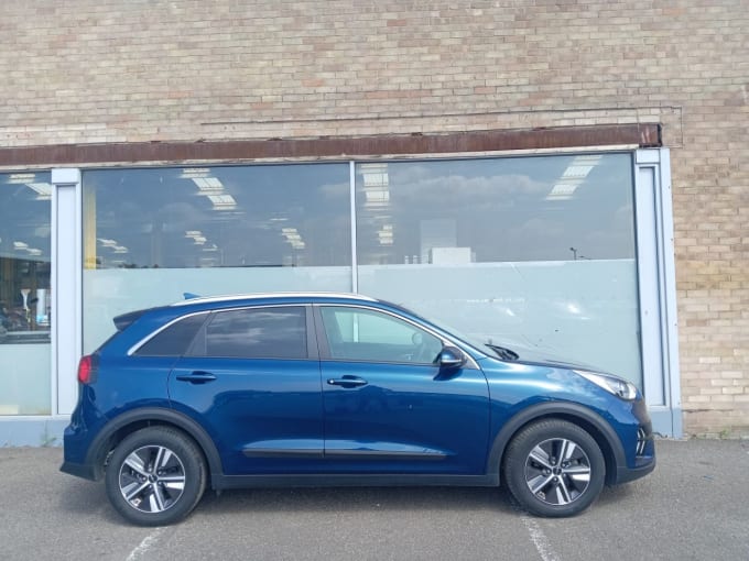 2025 Kia Niro