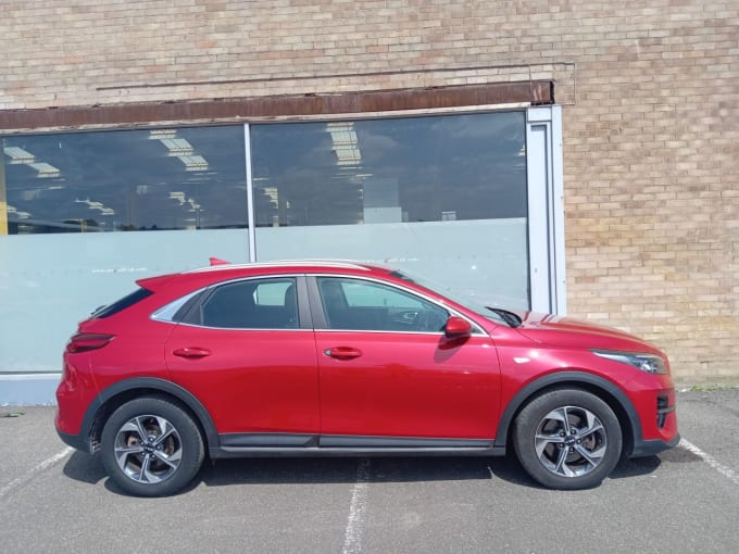 2025 Kia Xceed