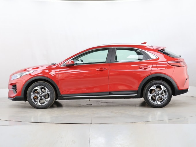 2025 Kia Xceed