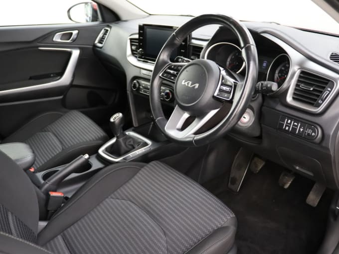 2025 Kia Xceed