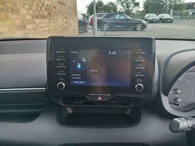 2025 Toyota Yaris