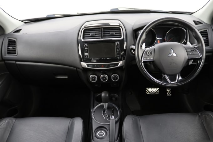 2025 Mitsubishi Asx