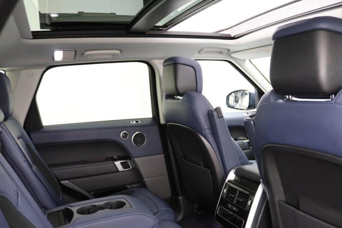 2025 Land Rover Range Rover Sport