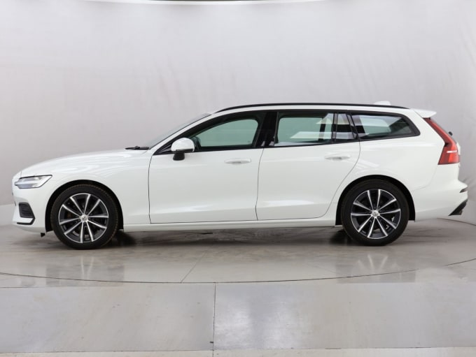 2025 Volvo V60