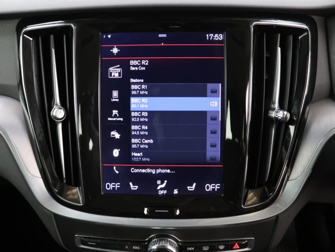 2025 Volvo V60