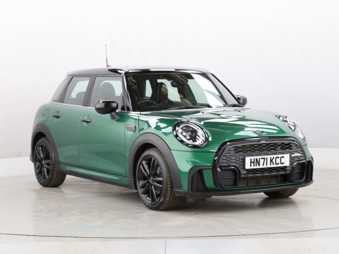2025 Mini Hatch