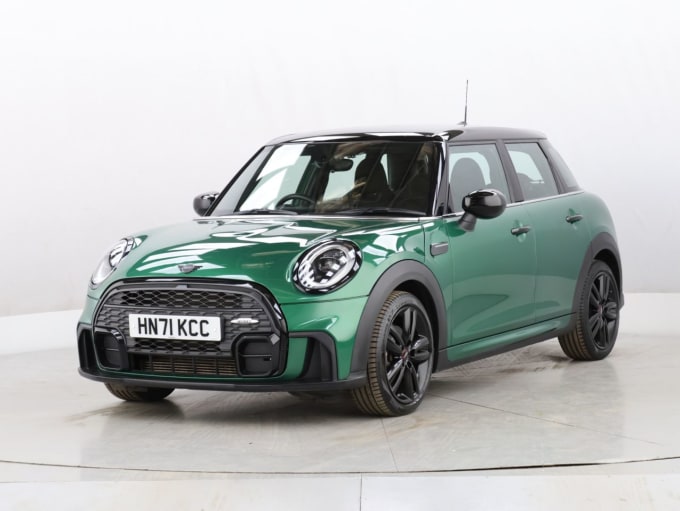 2025 Mini Hatch