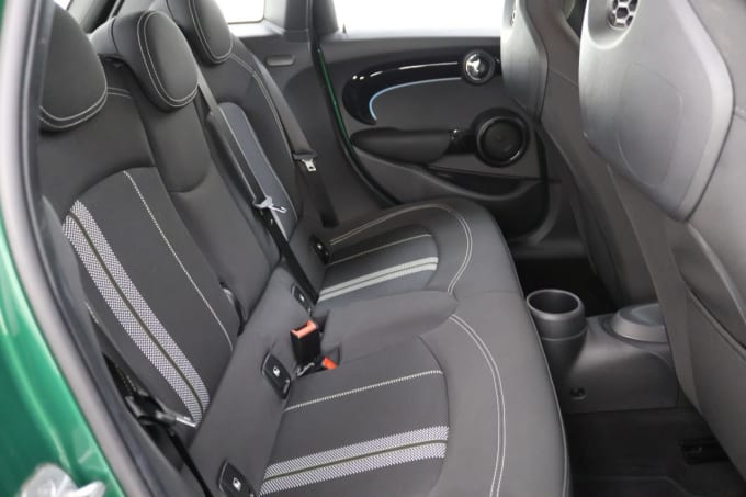 2025 Mini Hatch