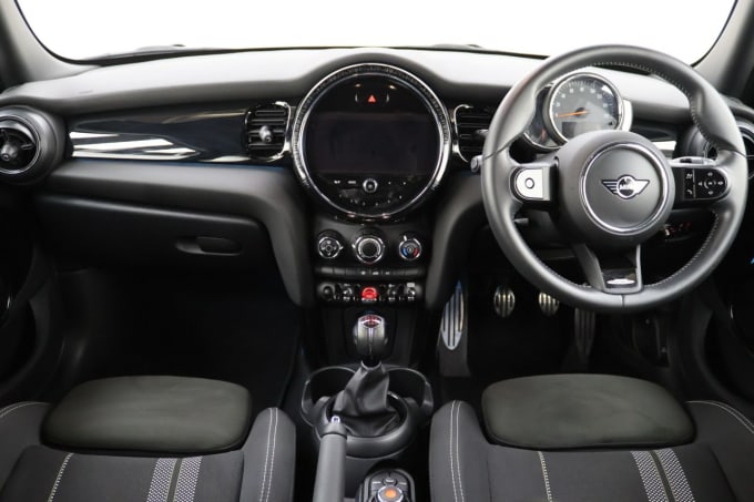 2025 Mini Hatch