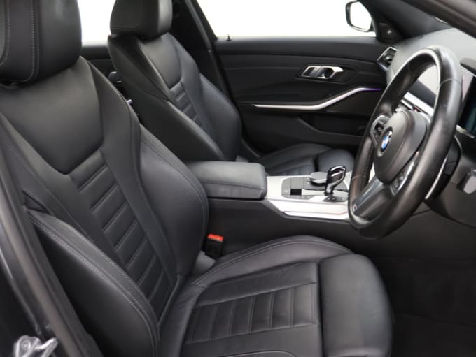 2025 BMW 3 Series