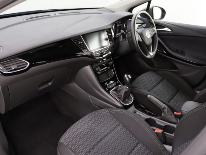 2025 Vauxhall Astra