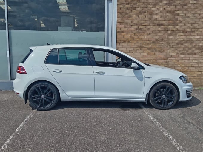 2025 Volkswagen Golf