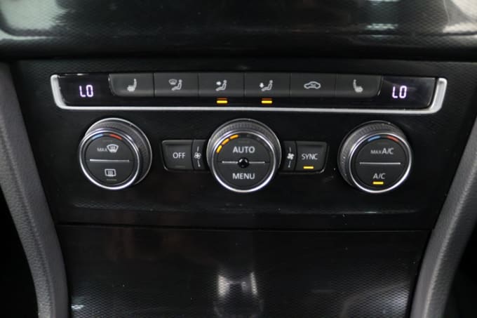 2016 Volkswagen Golf