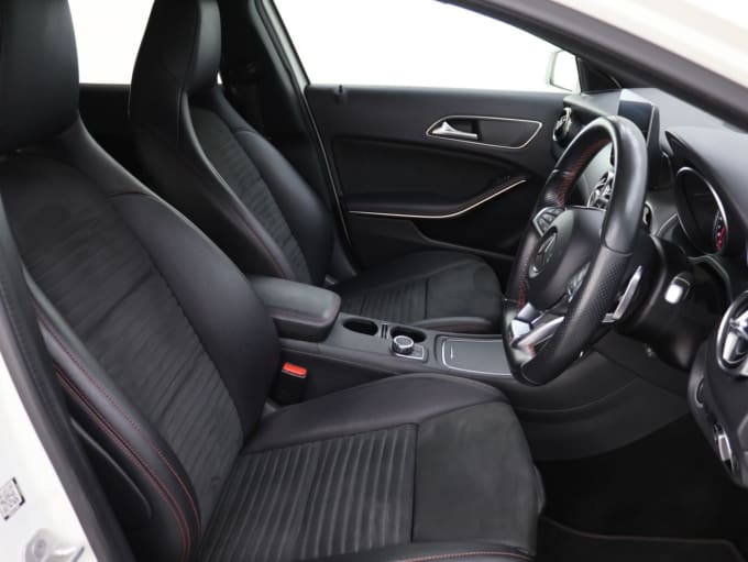 2025 Mercedes-benz Gla Class