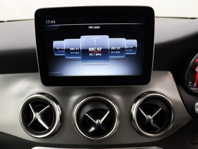2025 Mercedes-benz Gla Class