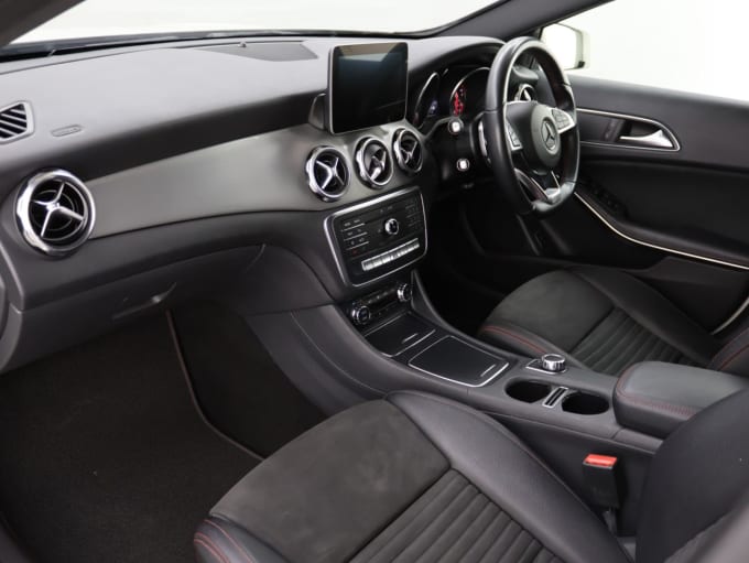 2025 Mercedes-benz Gla Class