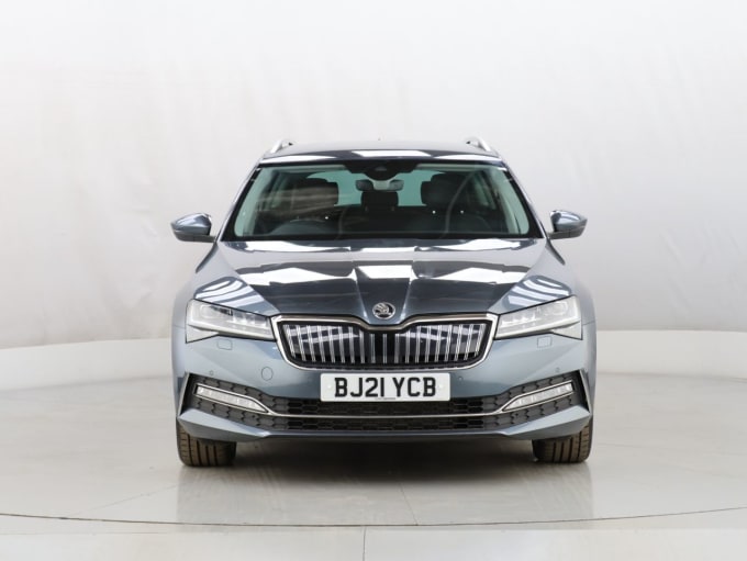 2025 Skoda Superb
