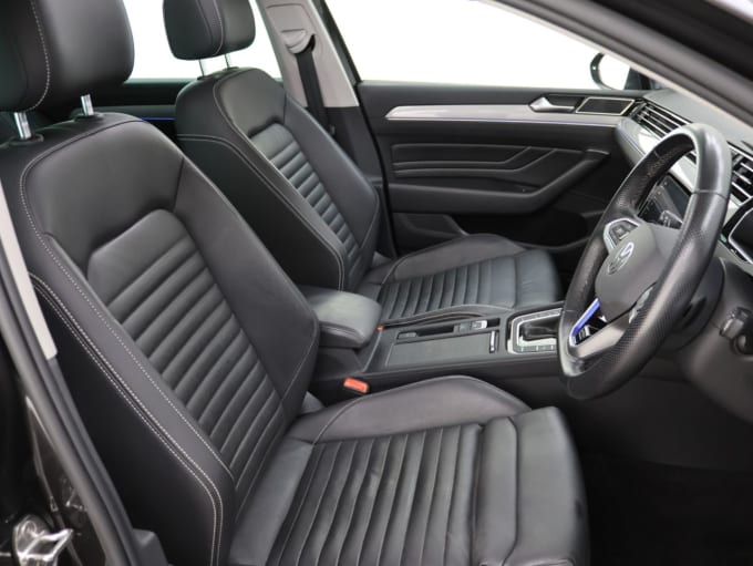 2025 Volkswagen Passat