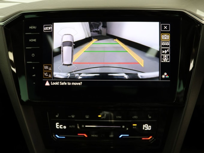 2025 Volkswagen Passat