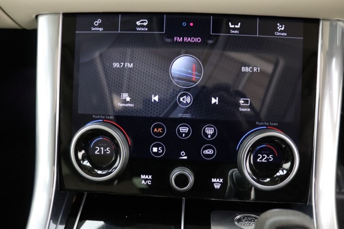 2025 Land Rover Range Rover Sport