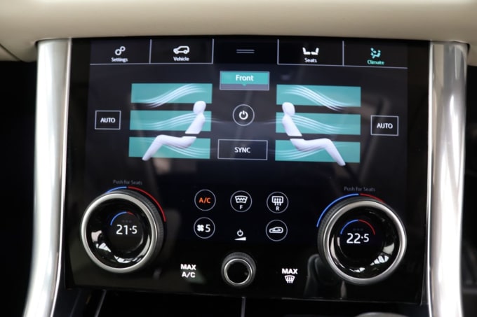 2025 Land Rover Range Rover Sport