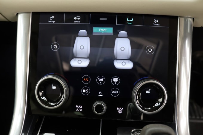 2025 Land Rover Range Rover Sport