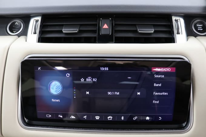 2025 Land Rover Range Rover Sport