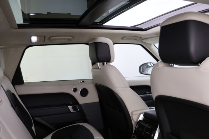 2025 Land Rover Range Rover Sport
