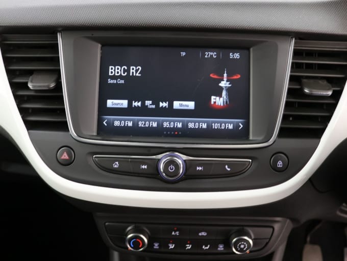 2025 Vauxhall Crossland X