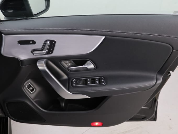 2025 Mercedes-benz Cla