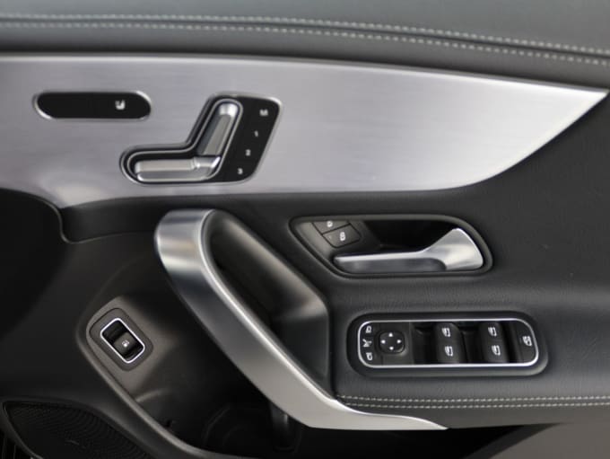 2025 Mercedes-benz Cla
