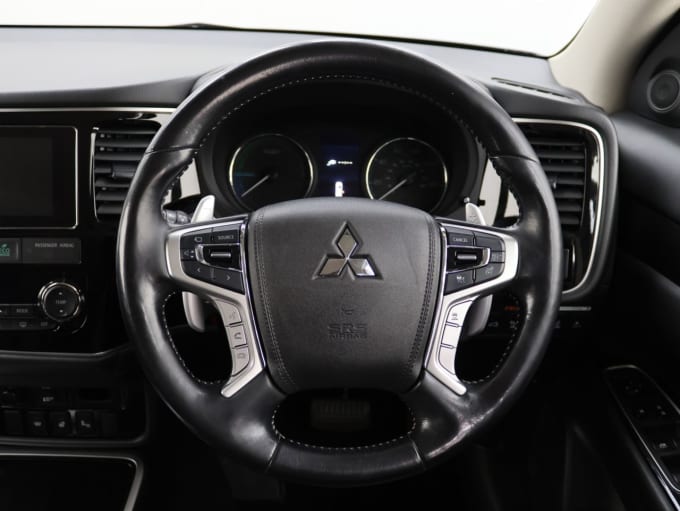 2025 Mitsubishi Outlander